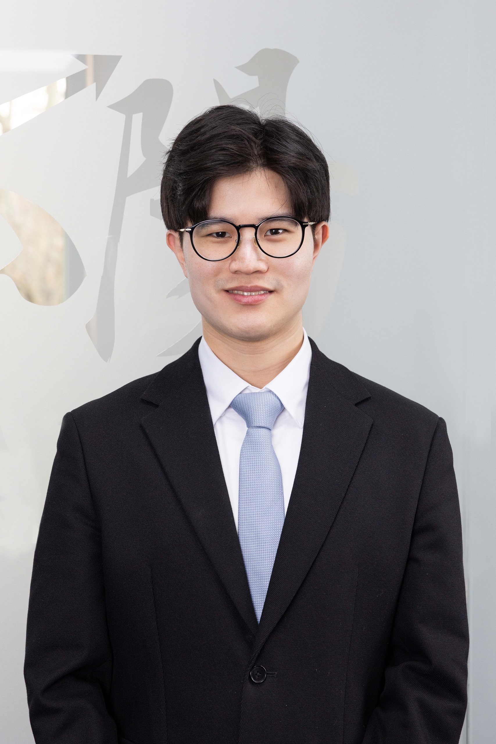 Mag. Tae-Hoon Kim